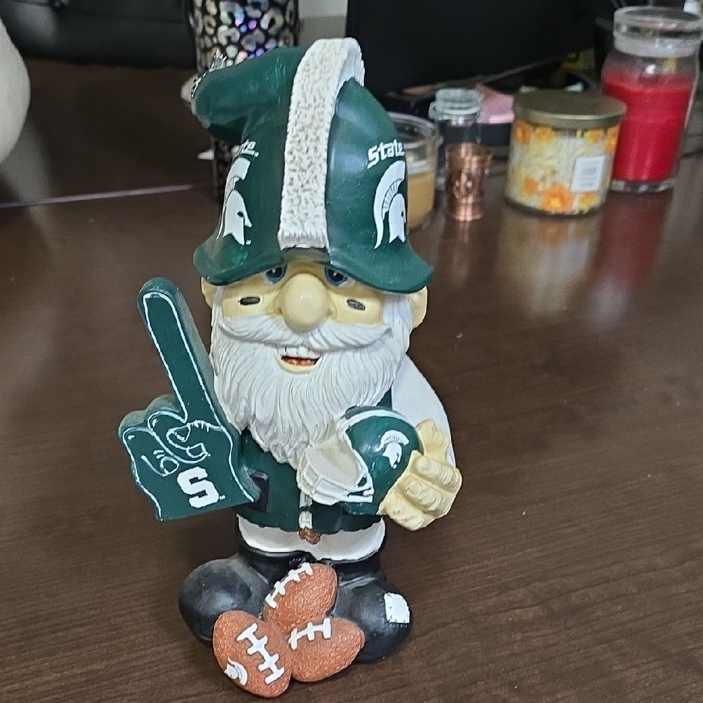 MSU Spartans Gnome (Go Green)